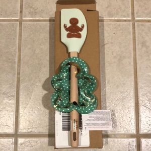 Anthropologie Spatula and Gingerman cookie cutter